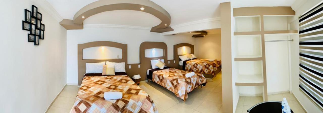 Hotel Caudillos Inn Emiliano Zapata  Bagian luar foto